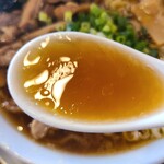 ラーメン男寿狼 ルート13 - スープ