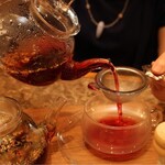 ハーブティー＆ラウンジ リンデン - ＨＥＲＢＴＥＡ