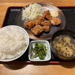 Taishuu Tonkatsu Kanda - 鶏から定食ご飯大盛