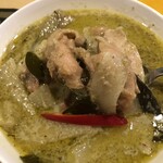 サバイディー タイ&ラオス料理 - デカ鶏肉