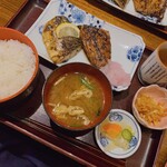 炭火焼専門食処 白銀屋 - 