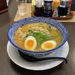 飛騨の匠 - 味噌らーめん＋味付玉子