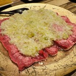 本気焼肉 肉とめし 肉寿司 - 