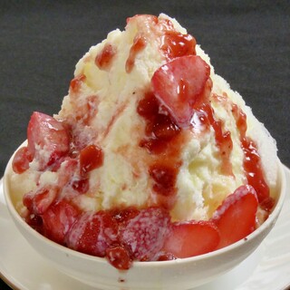 Recommended to end your meal ♪ A variety of Shaved ice including strawberry and mango