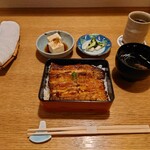 志んぼ - 『うな重』@4,950円也。