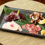 北新地 うえはら - 鯨のお造り盛り合わせ