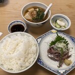 大衆割烹 三州屋 - イワシのたたき定食（1400円）