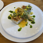 affetto akita - 甘鯛。パリッパリの鱗の食感も楽しい。地元で採れた野菜も味わい深いです。