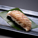 東京寿司 ITAMAE SUSHI - 江戸前春子鯛酢〆