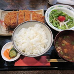 Tonkatsu Ai - 【特上ロースかつ定食　１５５０円】