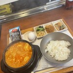 白釜飯 純豆腐火鍋 まん馬 - 