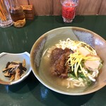 まぁさん家 - 料理写真:ソーキそば（税込1100円）