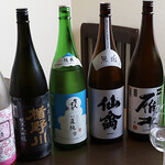 Tengushi To Nihonshu To Appare - 季節にあった厳選した日本酒をご一緒に