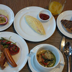 The Oasis All Day Dining - 