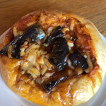 タミーユベーカリー - ナスミートのフォカッチャ