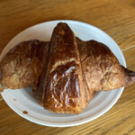 タミーユベーカリー - クロワッサン