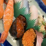 玉寿司 - にぎり中