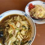 やまとラーメン香雲堂 - やまとラーメン小と半チャーハン