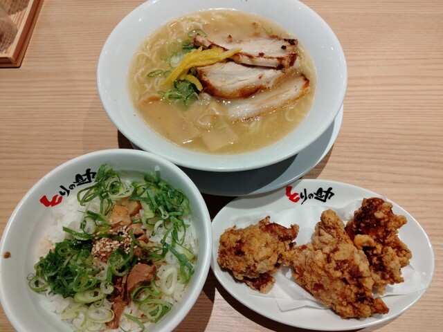 とりの助 廿日市梅原店 （とりのすけ） - 大野浦/ラーメン | 食べログ