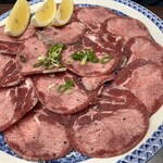 Hiruzen Yakiniku Resutoran Ichifuku - 