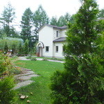 バローレ - (2013/9/11)Ｖａｌｏｒｅ到着(*^^)v　駐車場よりレストラン建物と手前のお庭をパシャリ(*^^)v