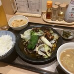 和風回鍋肉専門店 だしや。 - 