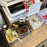 丸池製麺所 - 薬味。