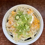 丸池製麺所 - カルピスバター釜玉うどん 大¥700。