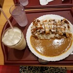 カレーは日本の国民食 - 