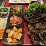 韓国料理 豚とんびょうし - 