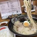 久留米ラーメン丸八 - 
