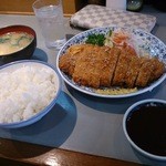 お食事処　とんとん　奈良香芝店 - ロースカツ定食\1,100円　サクサクしてめっちゃ美味しいとんかつです