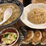 らーめん めん丸 仁戸名店 - 