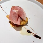 malca - 真鯛のフリット生ハムペペロナータ。セモリナ粉使われた衣が軽やかで今まで食べてきたフリットと対比してとても印象的で美味しかった一皿。ソースのある意味南蛮漬け的な甘酸っぱい感じがストライクでしたね～