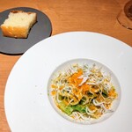 malca - しらすたっぷりカラスミたっぷりほどよくクッタリのブロッコリーもたっぷり。食べ応えボリュームしっかり、こちらも美味しかったな☆ 評判通りの美味しさ実感して嬉しくなりました