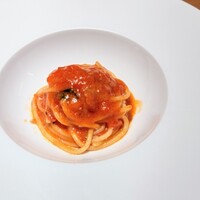 malca - 本来締めパスタはアラビアータだったところをダメ元でお願いしてみたら叶えていただけたシンプルトマトソースのポモドーロ。マンチーニで。まろやかでやさしい味わいなんだな～と芯の所の味わい垣間見れたよう感謝☆