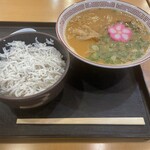 紀ノ川サービスエリア(上り線) フードコート - ラーメンセット1100円