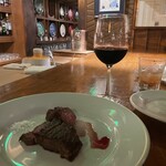 倫敦屋酒場 - 和牛赤身熟成肉ステーキ