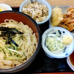 Teuchi Udon Soba Kogame - 冷や汁うどんセット