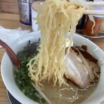 えぞっ子 - 縮れ麺上げ〜(涎)