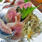 よし半 - 北海道サンマ刺（ツマのミョウガが良く合います）