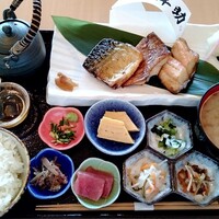 高級ブランド干物 銀座伴助 新宿タカシマヤ タイムズスクエア店 - 