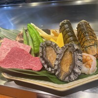 ステーキ 鉄板焼き Teppan&grill R 心斎橋 - 