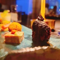 MAISON 8 restaurant - 