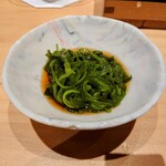 鮨トキドキ串 海老虎 - めかぶ