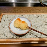 鮨トキドキ串 海老虎 - うすらの卵半熟揚げ