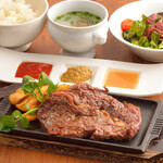 Aobatei - 炭火焼き大麦牛ステーキセット