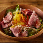 Roast beef salad