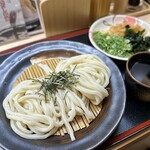 こがね製麺所 - ざるうどん　中