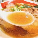 浄心家 - チャーシュー中華そば五枚入り(スープ)